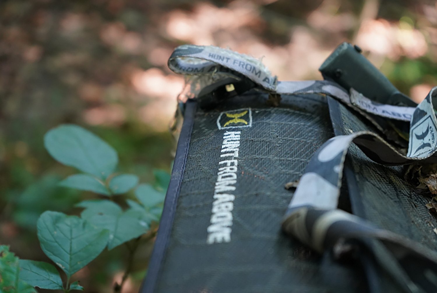 Hawk Cruzer Hang On Treestand - view number 6