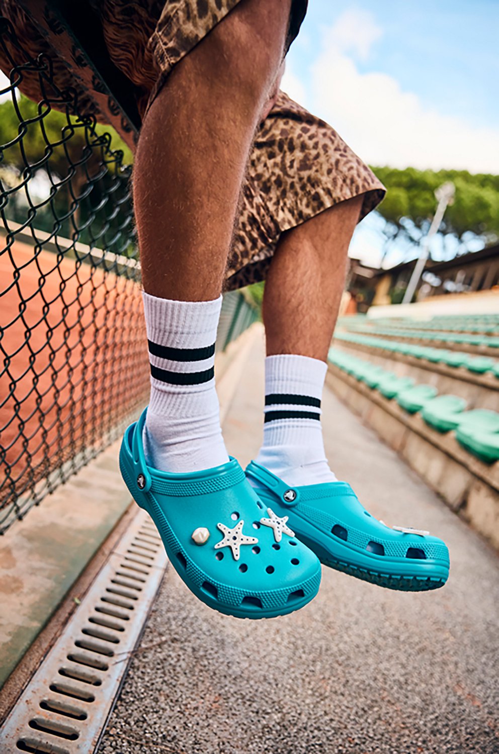 Crocs Adults' Classic Solid Clogs - view number 7