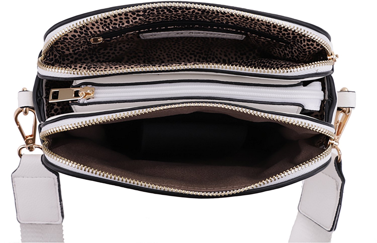 Jessie & James Suzie Compact Concealed Carry Crossbody Handbag - view number 4