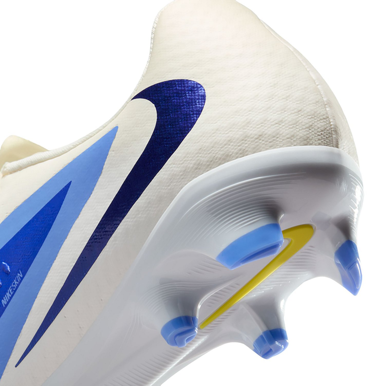 Nike Phantom 6 Low Academy Soccer Cleats - view number 8