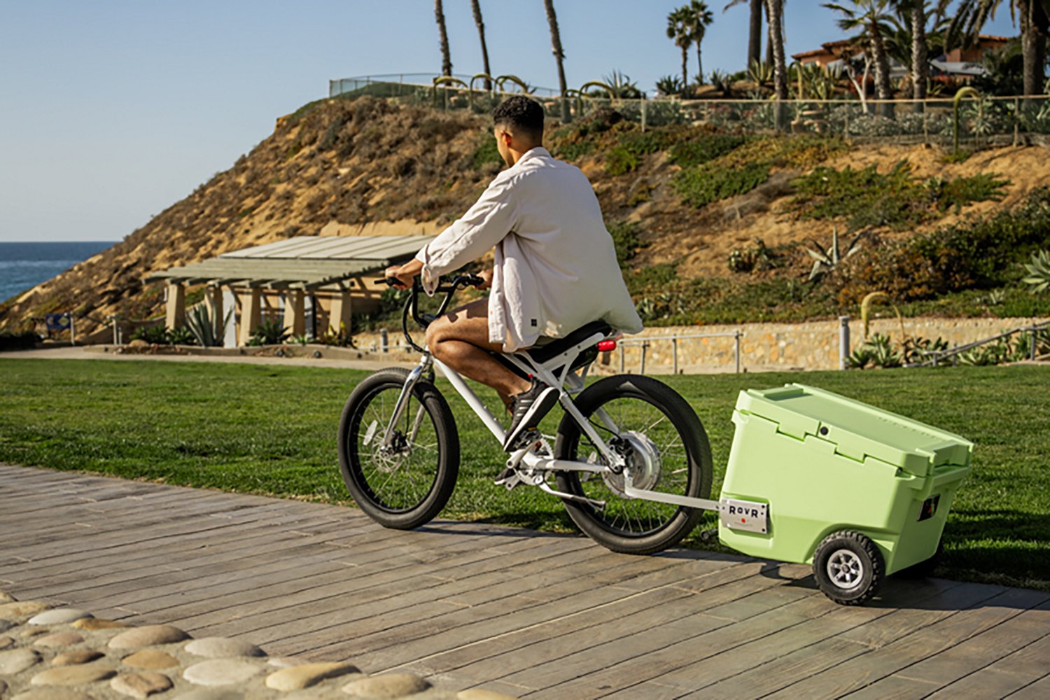 RovR RollR 72 Can Wheeled Hard Cooler - view number 6