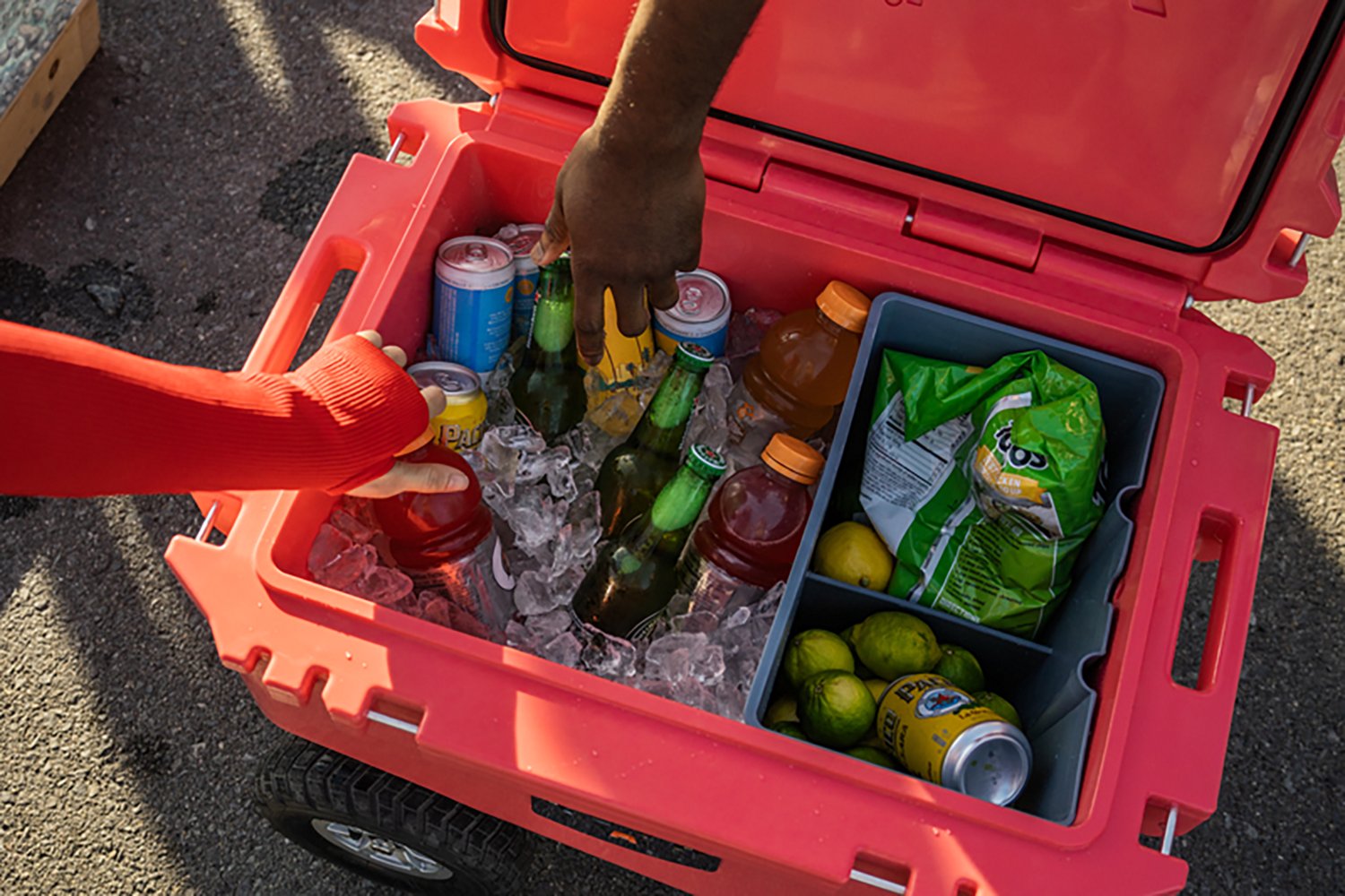 RovR RollR 72 Can Wheeled Hard Cooler - view number 8