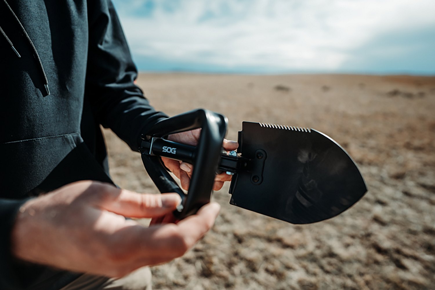 SOG Entrenching Tool - view number 7