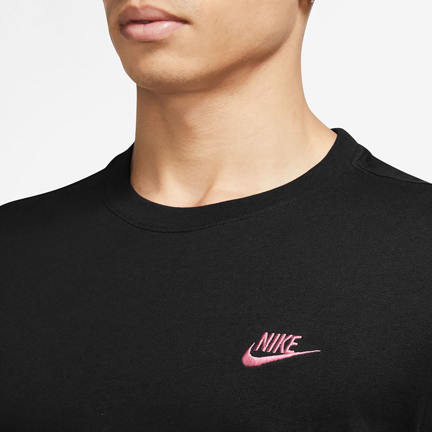 Nike Men's Sportswear Club Graphic T-shirt - view number 3