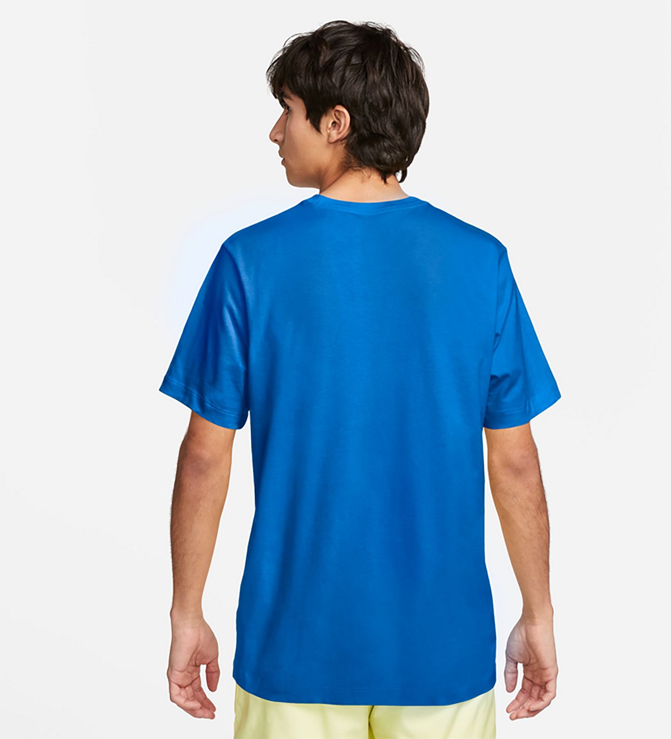 Nike Men's Sportswear Club Graphic T-shirt - view number 2