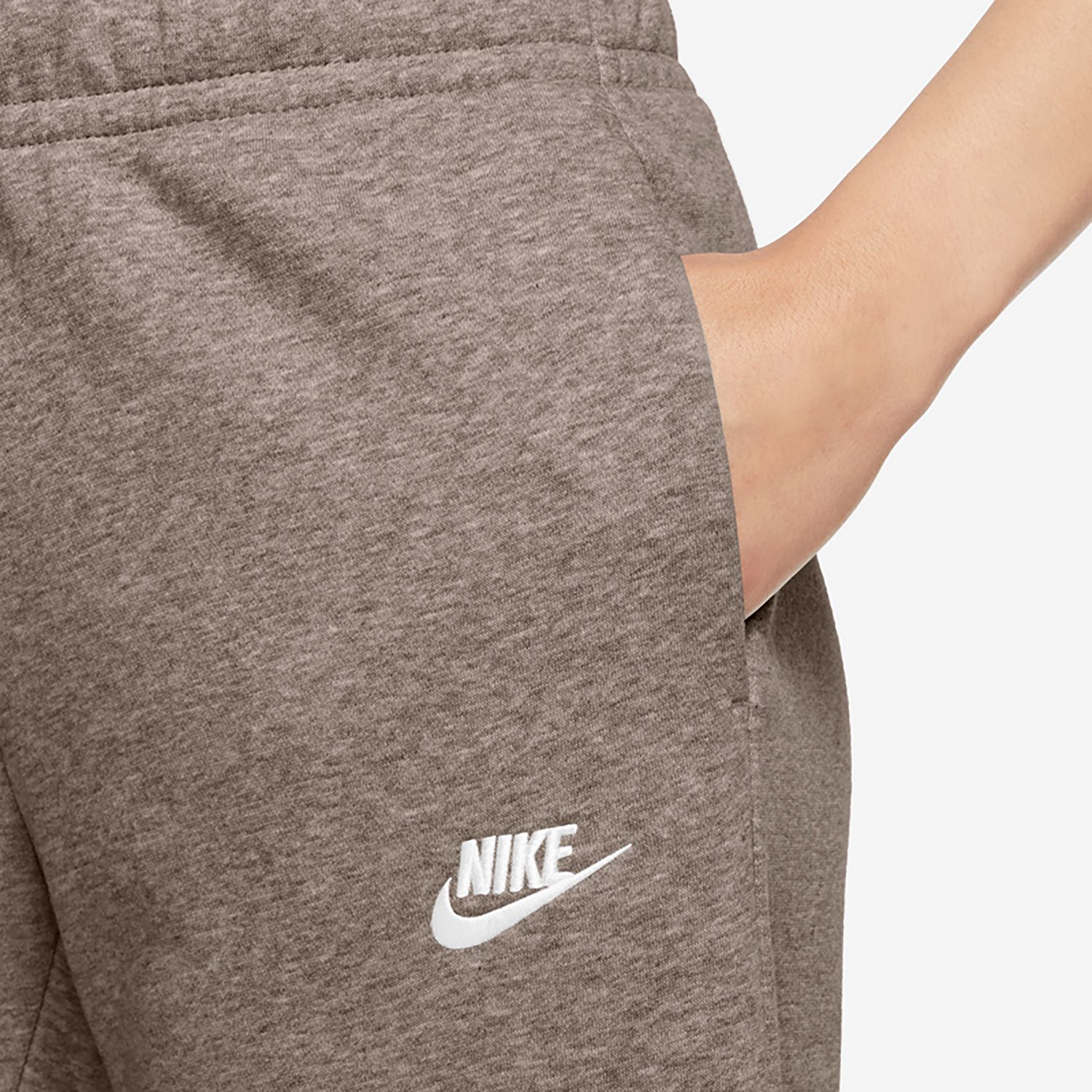 Nike Women's Sportswear Club Fleece Mid-Rise Wide-Leg Sweatpants - view number 3