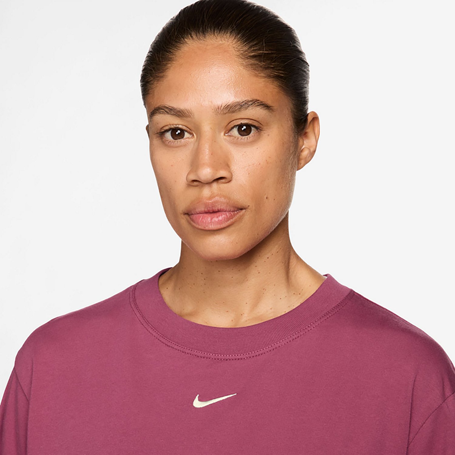 Nike Women's NSW Essential BF LBR Short Sleeve Shirt - view number 3