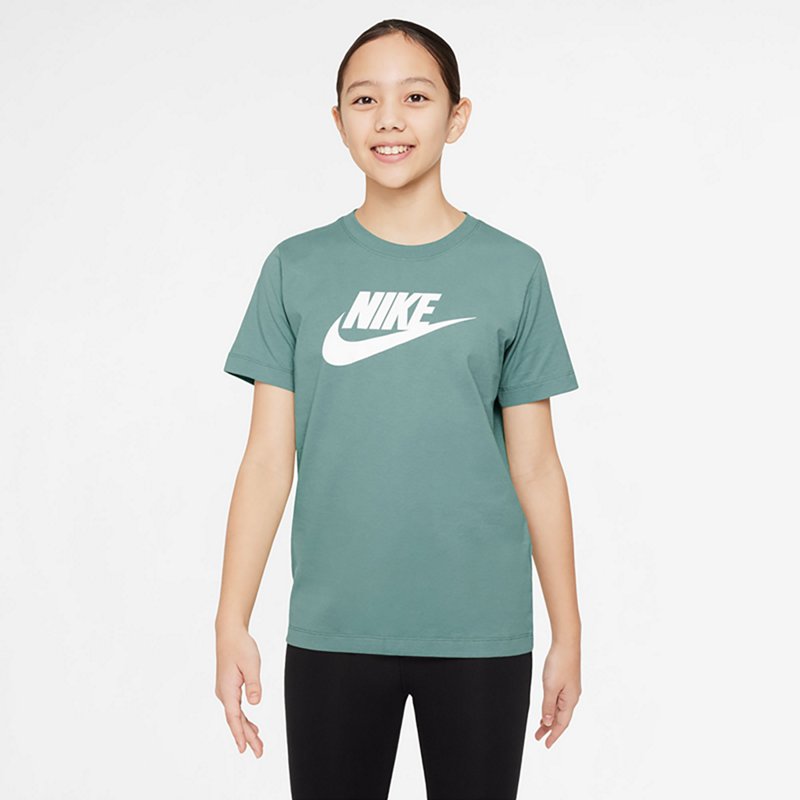 Nike Boys' Sportswe… - image