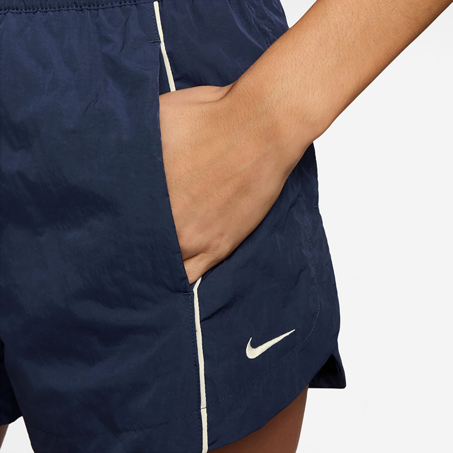 Nike Women's Sportswear Windrunner Woven Mid Rise Shorts 2 in - view number 4