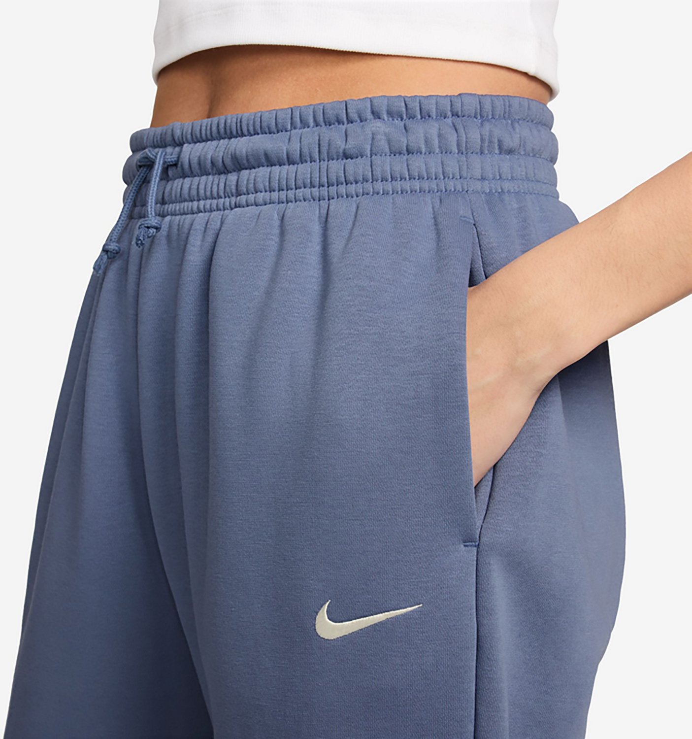 Nike Women's Nike Sportswear Phoenix Fleece High-Waisted Oversized Pant                                                          - view number 3