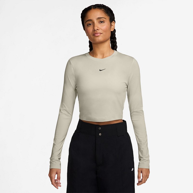 Nike Sportswear Wom… - image
