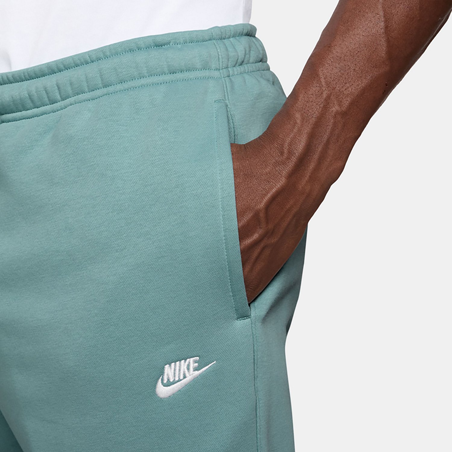 Nike Men's Nike Club Joggers - view number 3