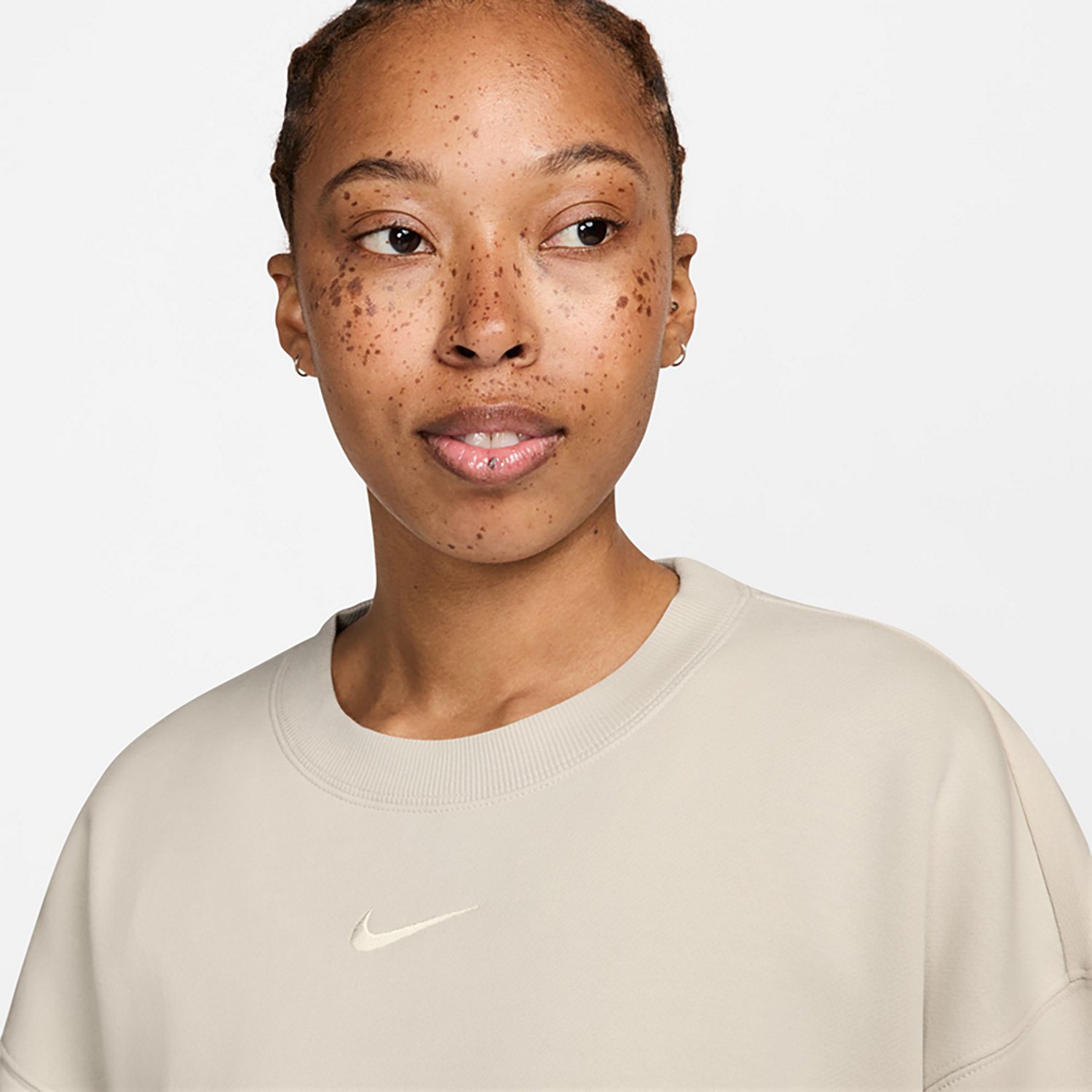 Nike Women's Sportswear Phoenix Fleece Oversized Crew Sweatshirt - view number 3