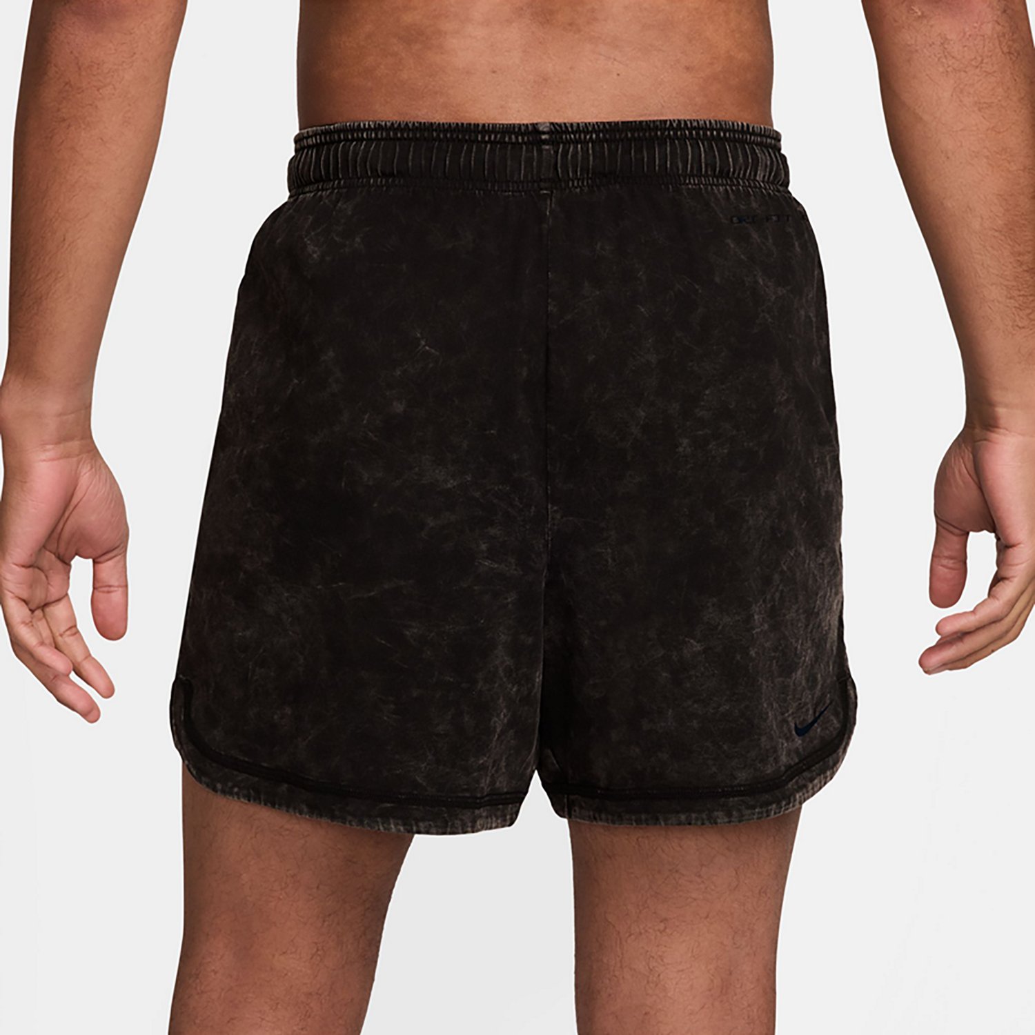 Nike Men's Gym Heritage Dri-FIT Fitness Shorts 5 in - view number 2