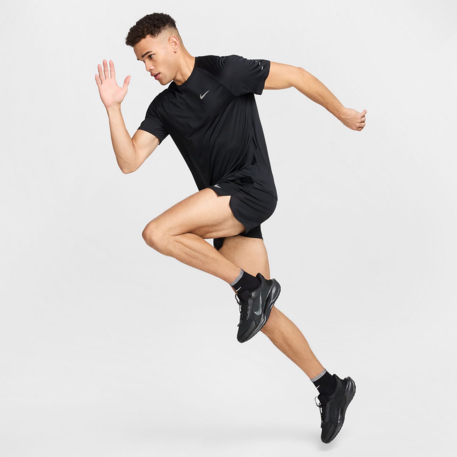 Nike Men's Stride Dri-FIT ADV Running T-shirt - view number 7