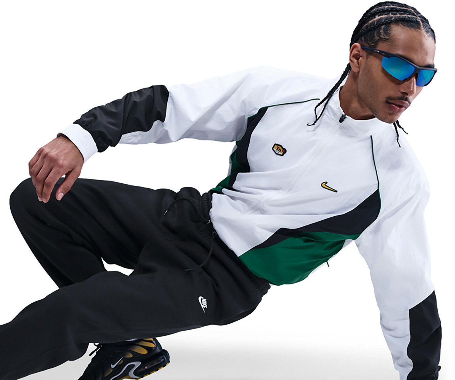 Nike Men's Club Cuffed Brushed Fleece Sweatpants - view number 5