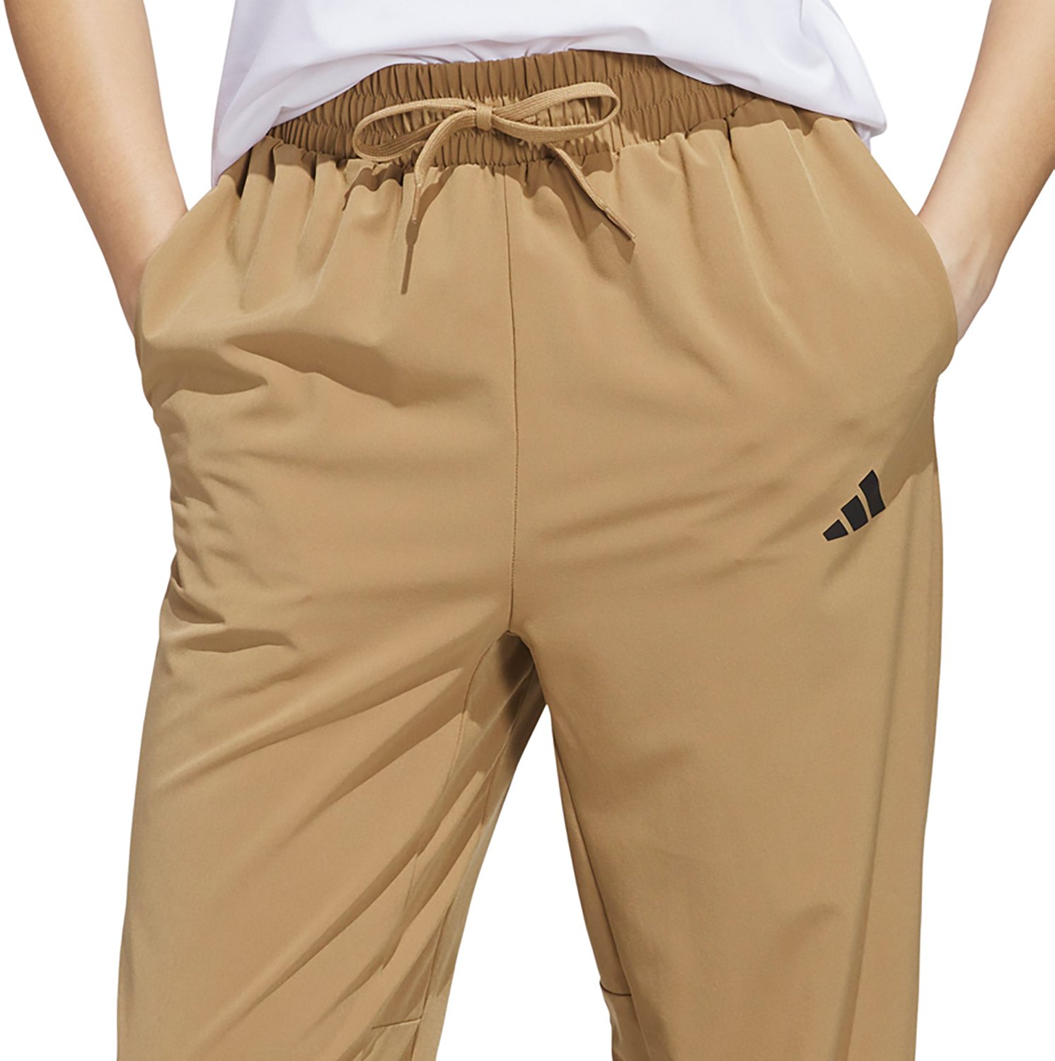 ボトムスその他 adidas Train Essentials 3S Woven Pants JD6522 CLOTHING - Train Essentials 3-Stripes Woven Pants - Beige