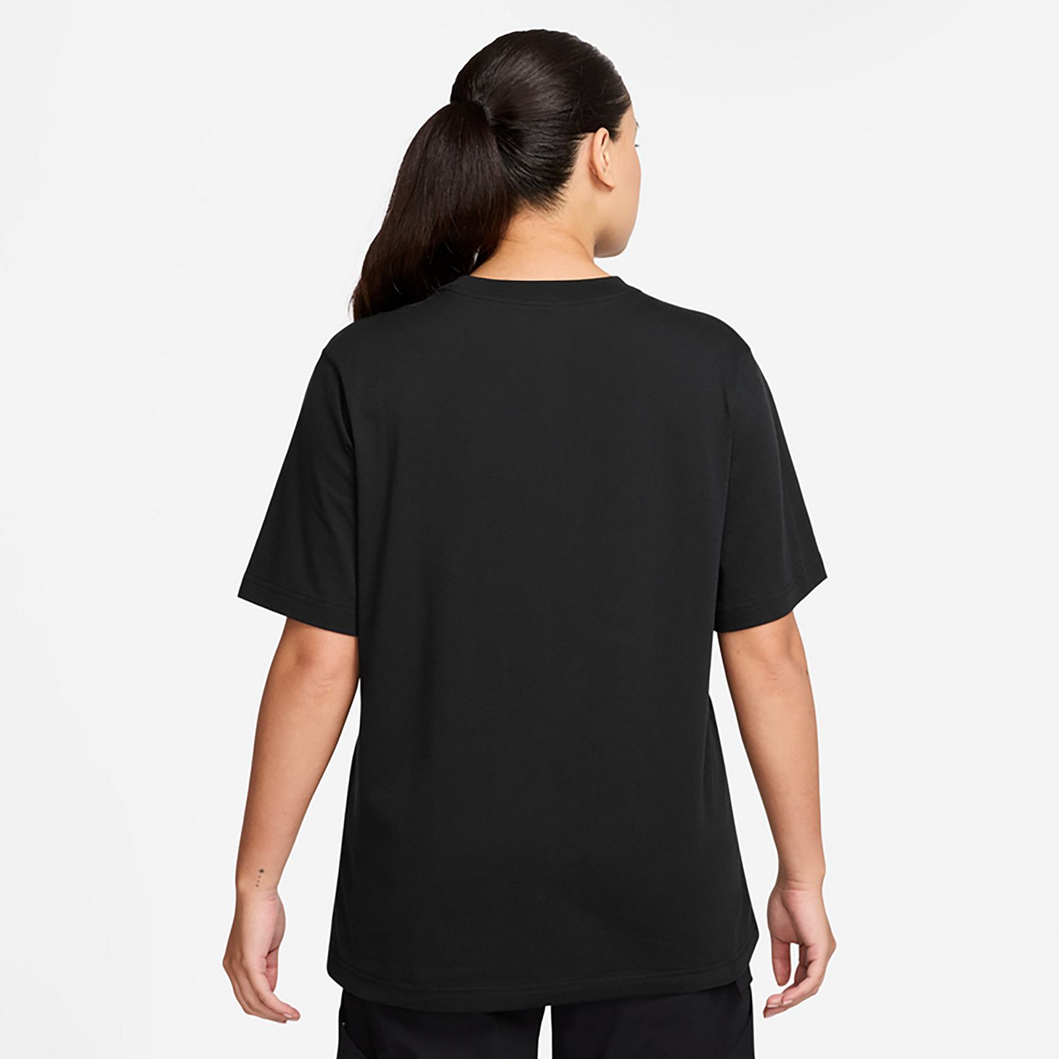 Nike Women's Sportswear Graphic T-shirt - view number 2