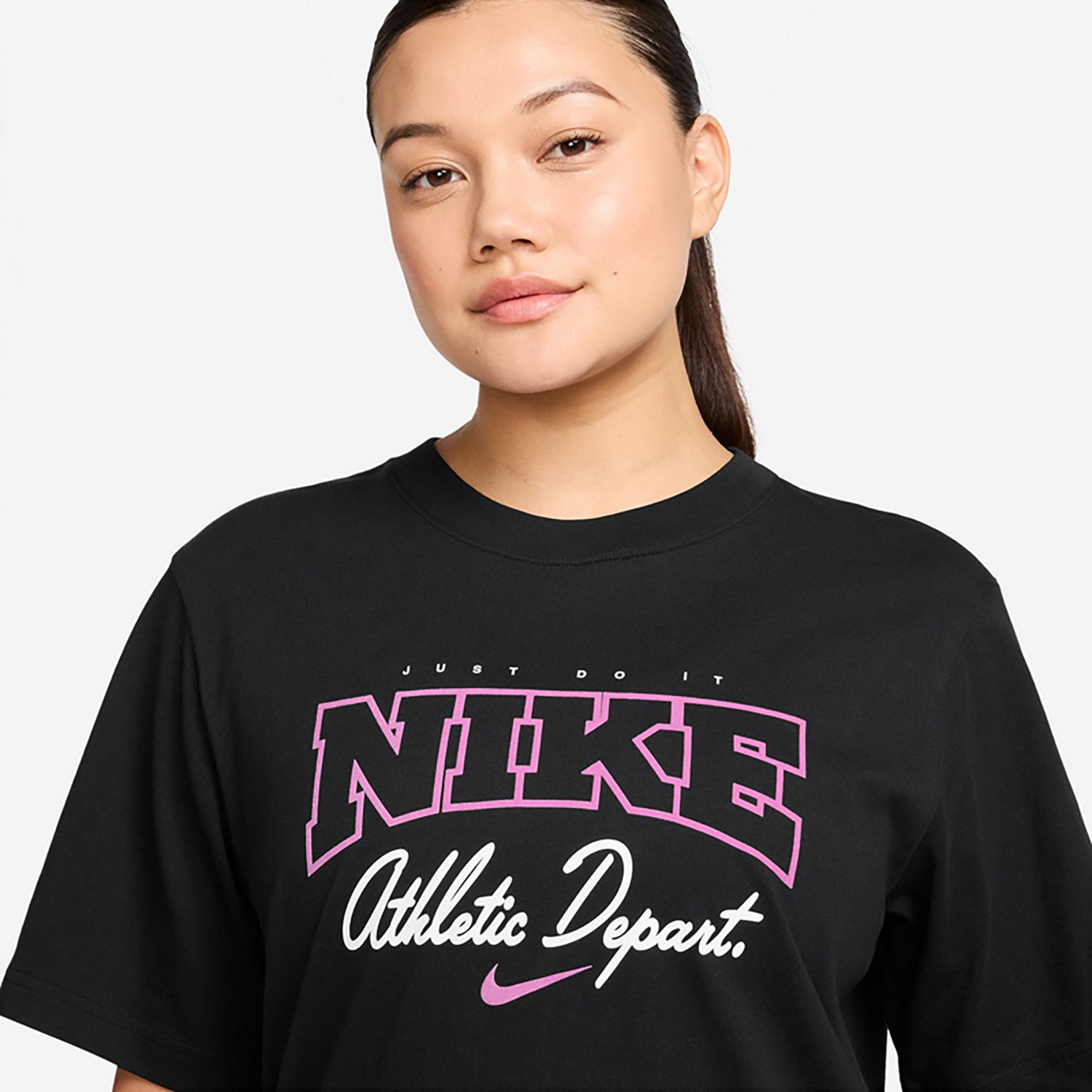 Nike Women's Sportswear Graphic T-shirt - view number 3