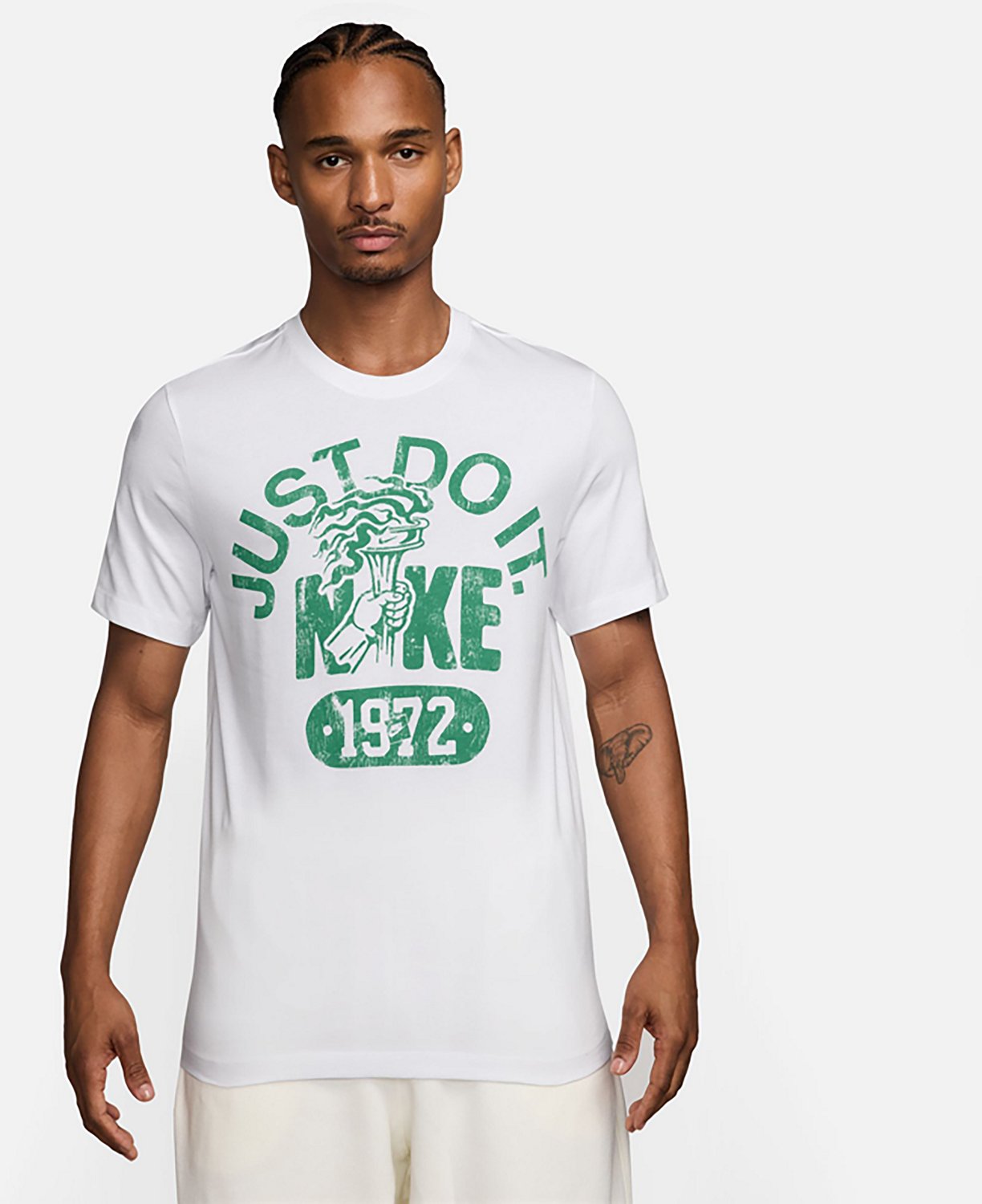 Nike Men's Just Do It OC Vintage Graphic T-shirt