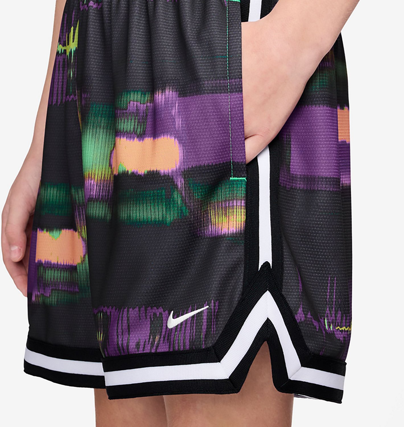 Nike Boys' Dri-FIT DNA Glitch Shorts 5 in. - view number 5