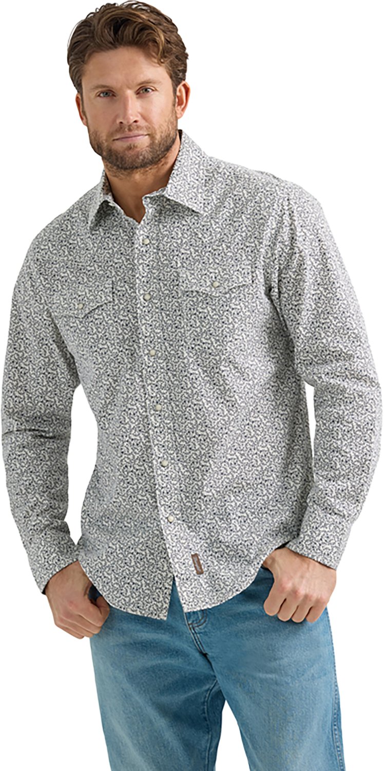 Wrangler Men's Retro® Premium Long Sleeve Modern Fit Western Snap Plaid Shirt