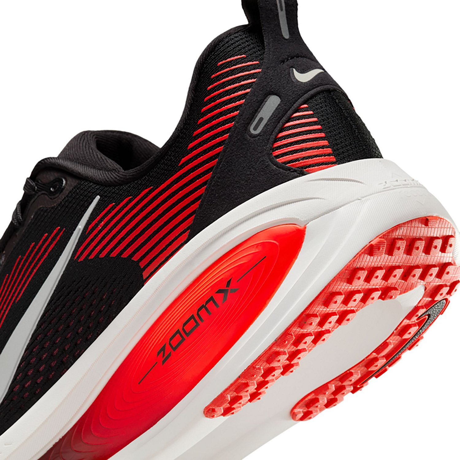 Nike Men's Vomero 18 Running Shoes - view number 8