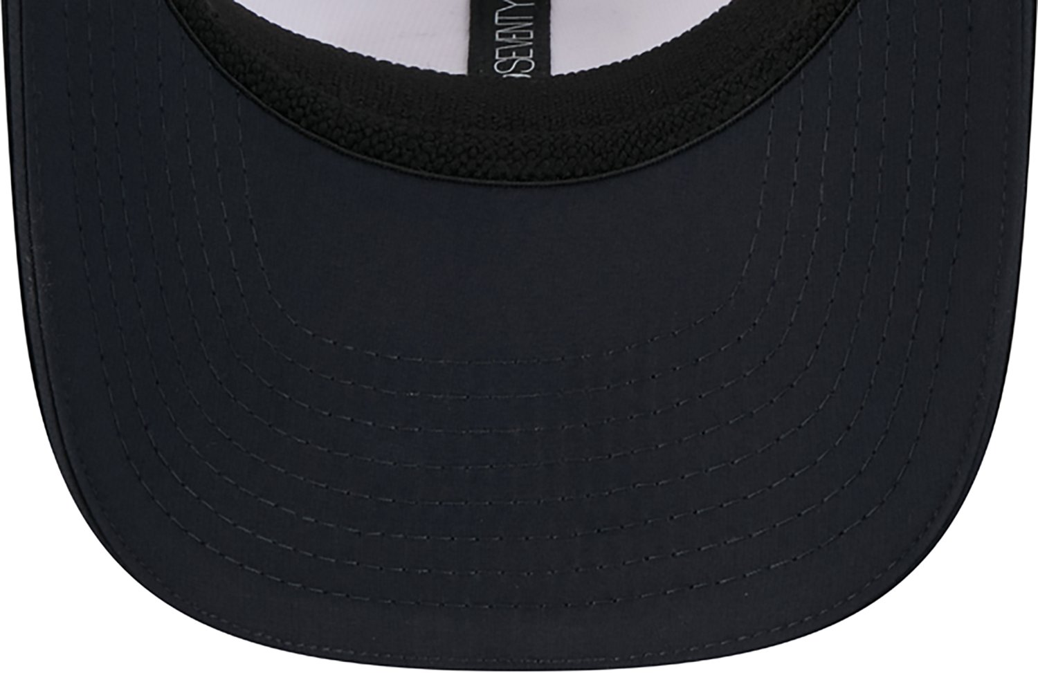 New Era Houston Texans Adults' 9SEVENTY '25 Training Camp Cap - view number 7