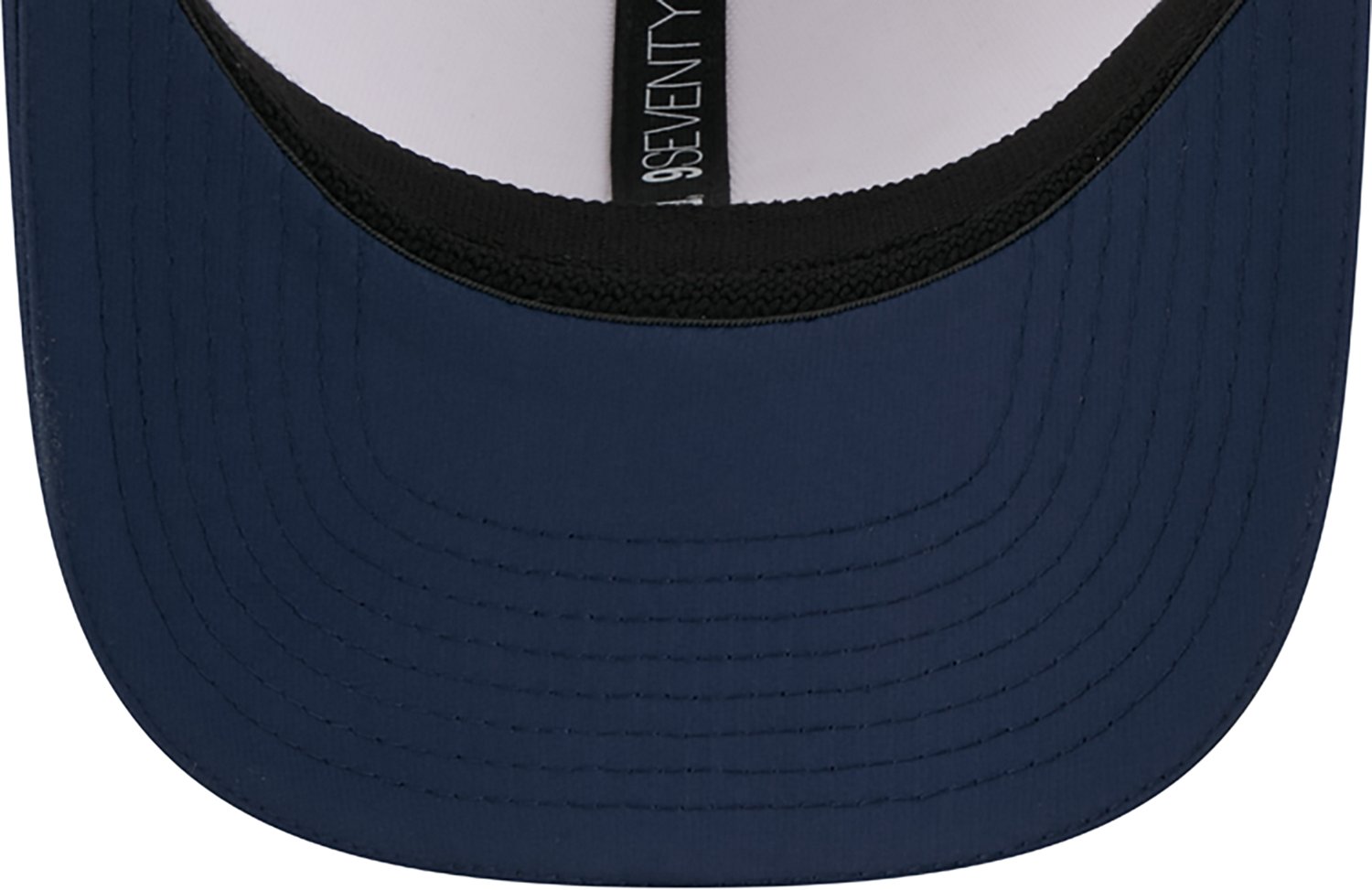  New Era Tennessee Titans Adults' 9SEVENTY '25 Training Camp Cap - view number 7