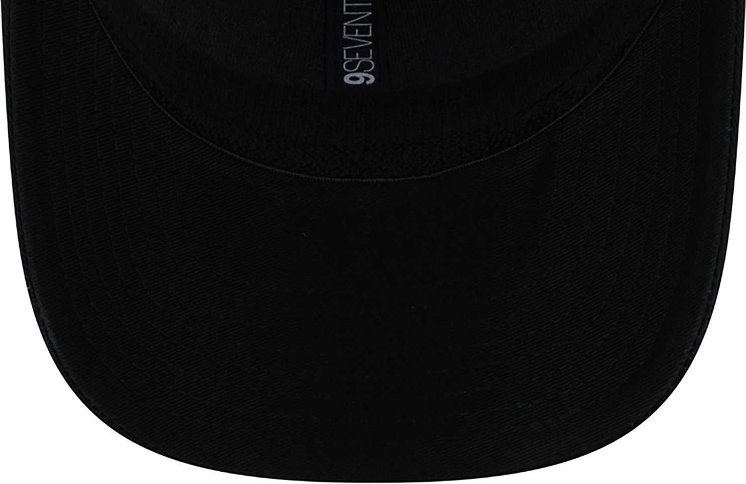 New Era Men's Pirates Trucker Patch 9SEVENTY Cap - view number 7