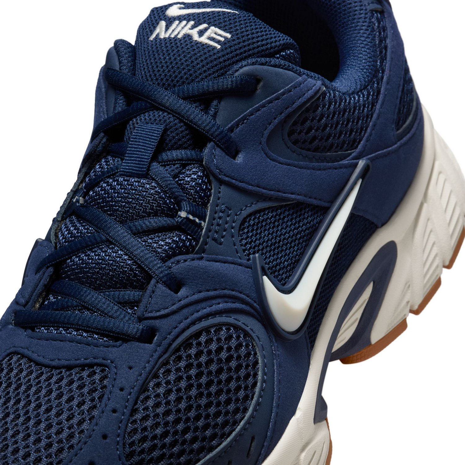 Nike Men's V5 Runner Shoes - view number 7