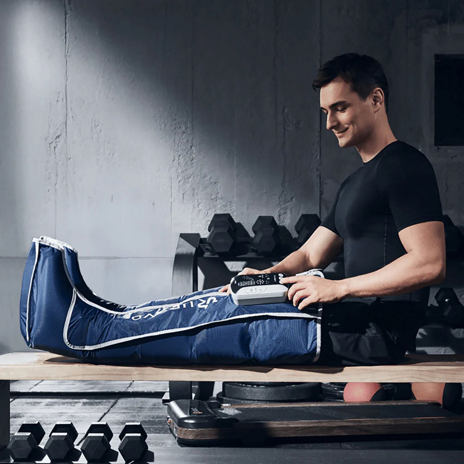 UREVO AI-Powered Wireless Recovery Massager - view number 2