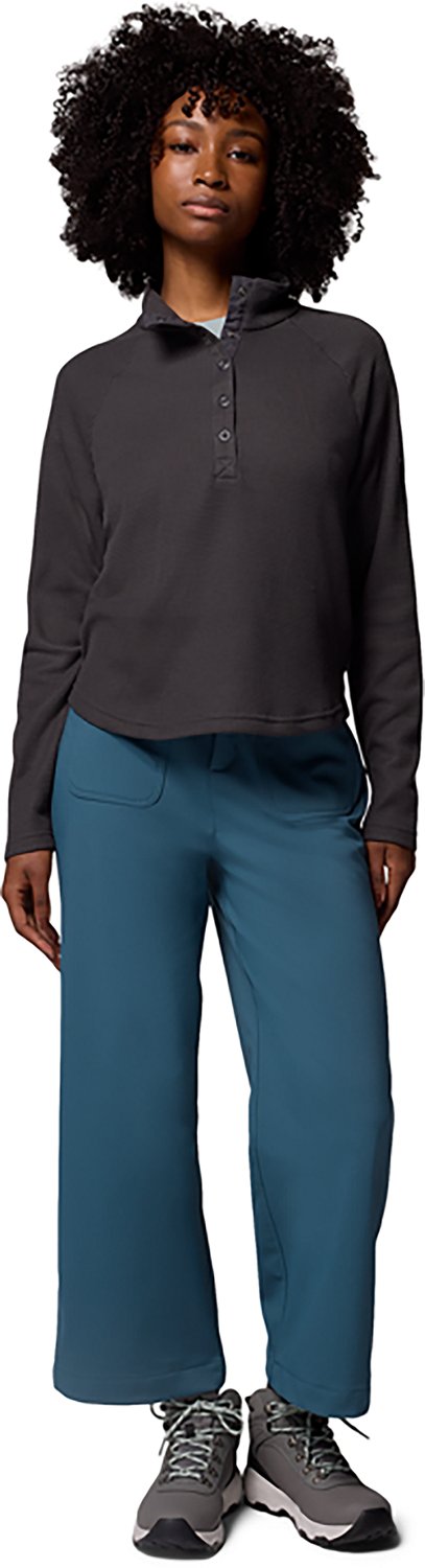 Columbia Sportswear Women's Holly Hideaway Waffle 1/2 Snap Top - view number 5