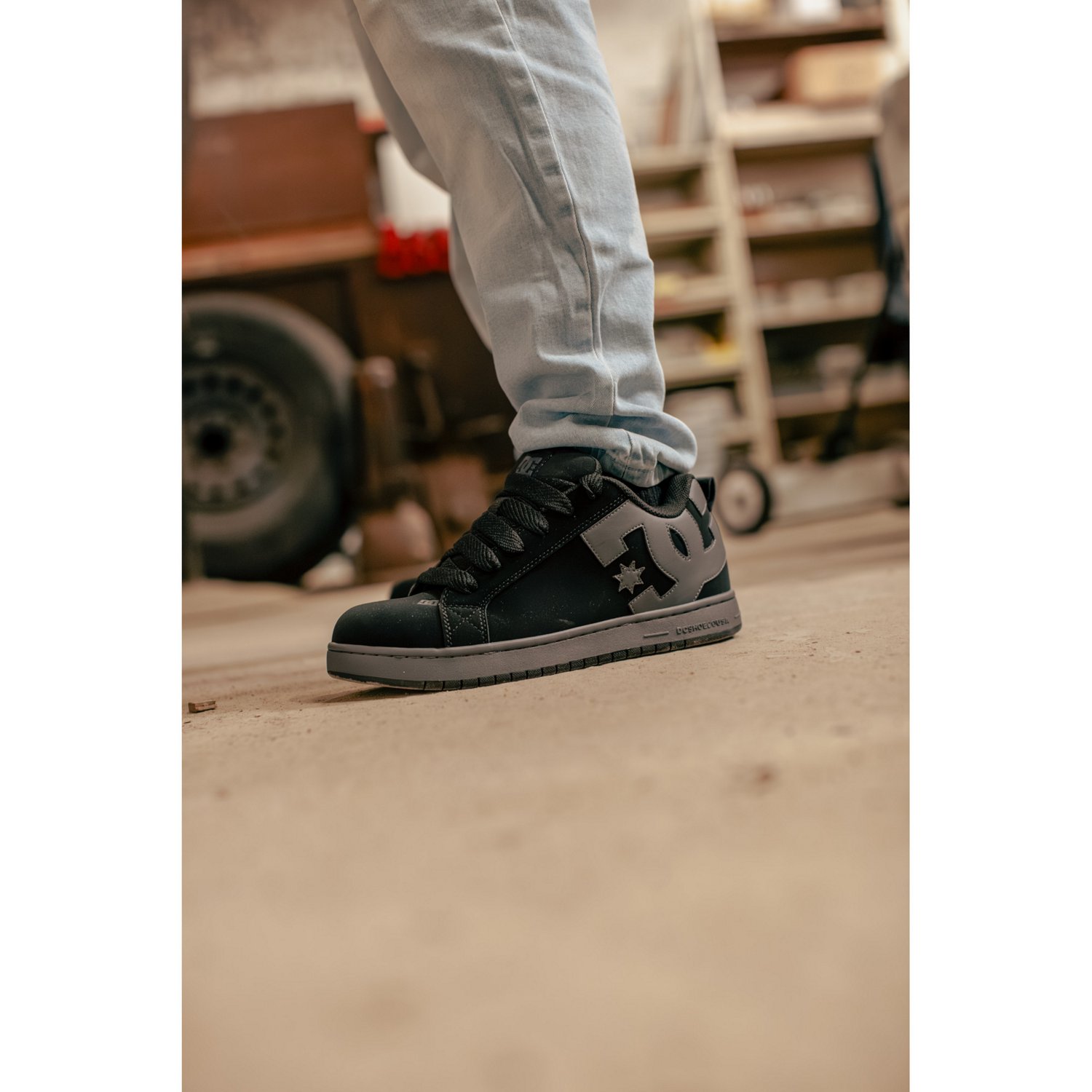 DC Men's Court Graffik Work Shoes - view number 6