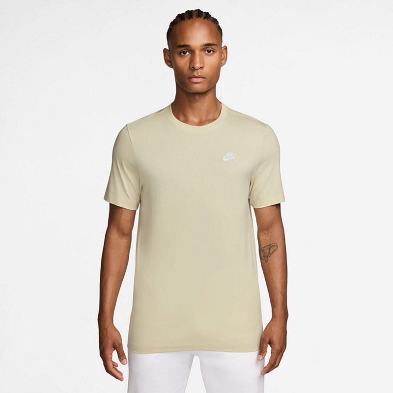 Nike Men's Sportswear Club Graphic T-shirt