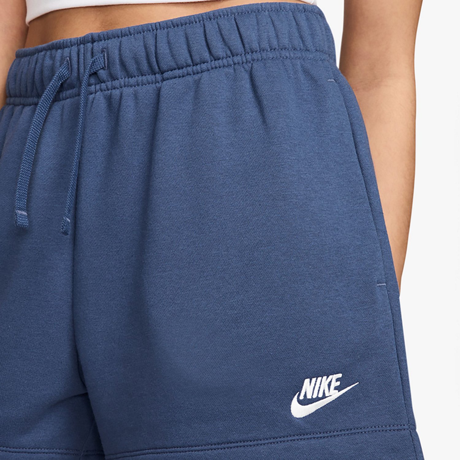 Nike Women's Club Fleece Shorts                                                                                                  - view number 4