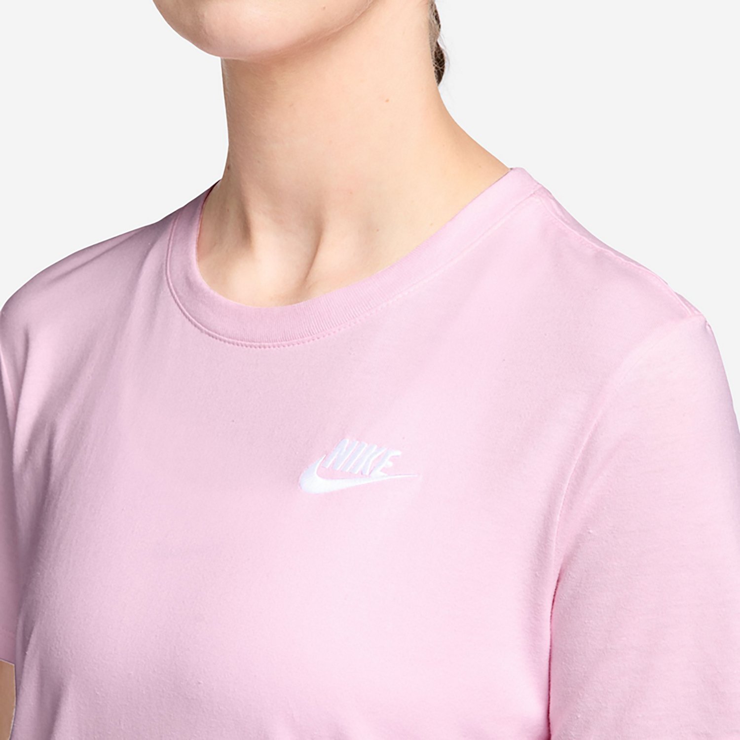 Nike Women's Sportswear Club T-shirt - view number 3