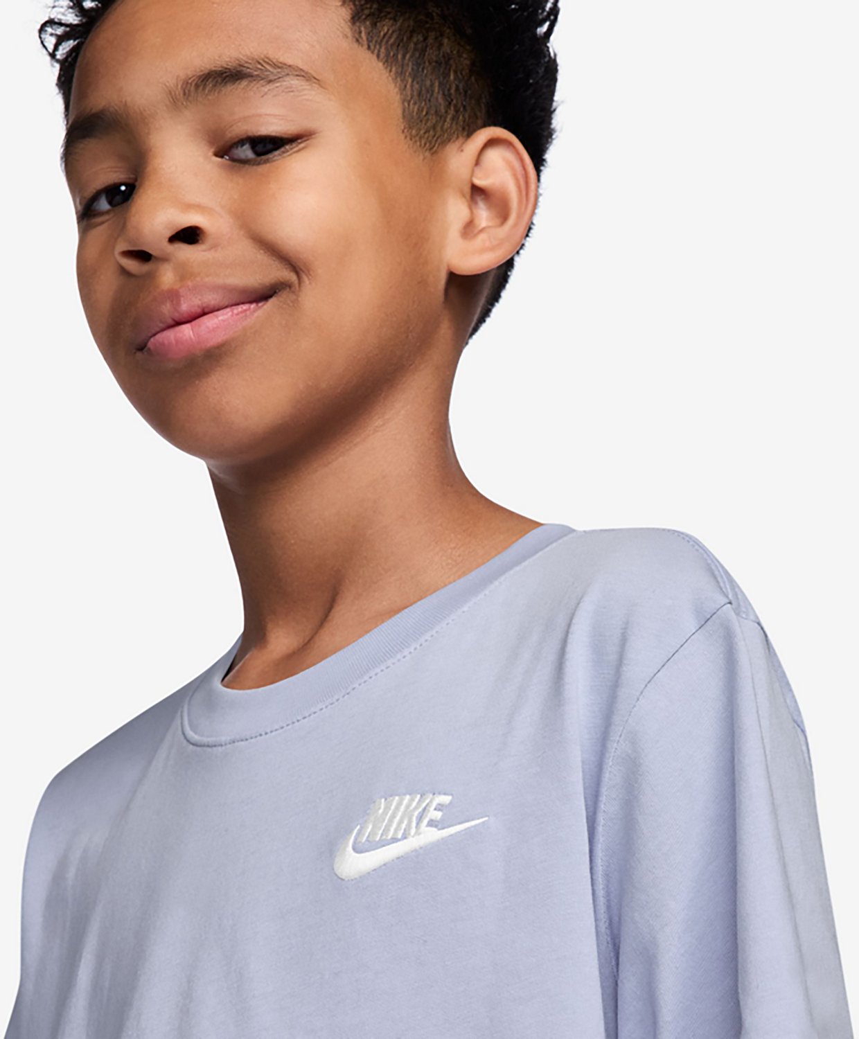Nike Boys' Sportswear Futura Short Sleeve T-shirt - view number 3