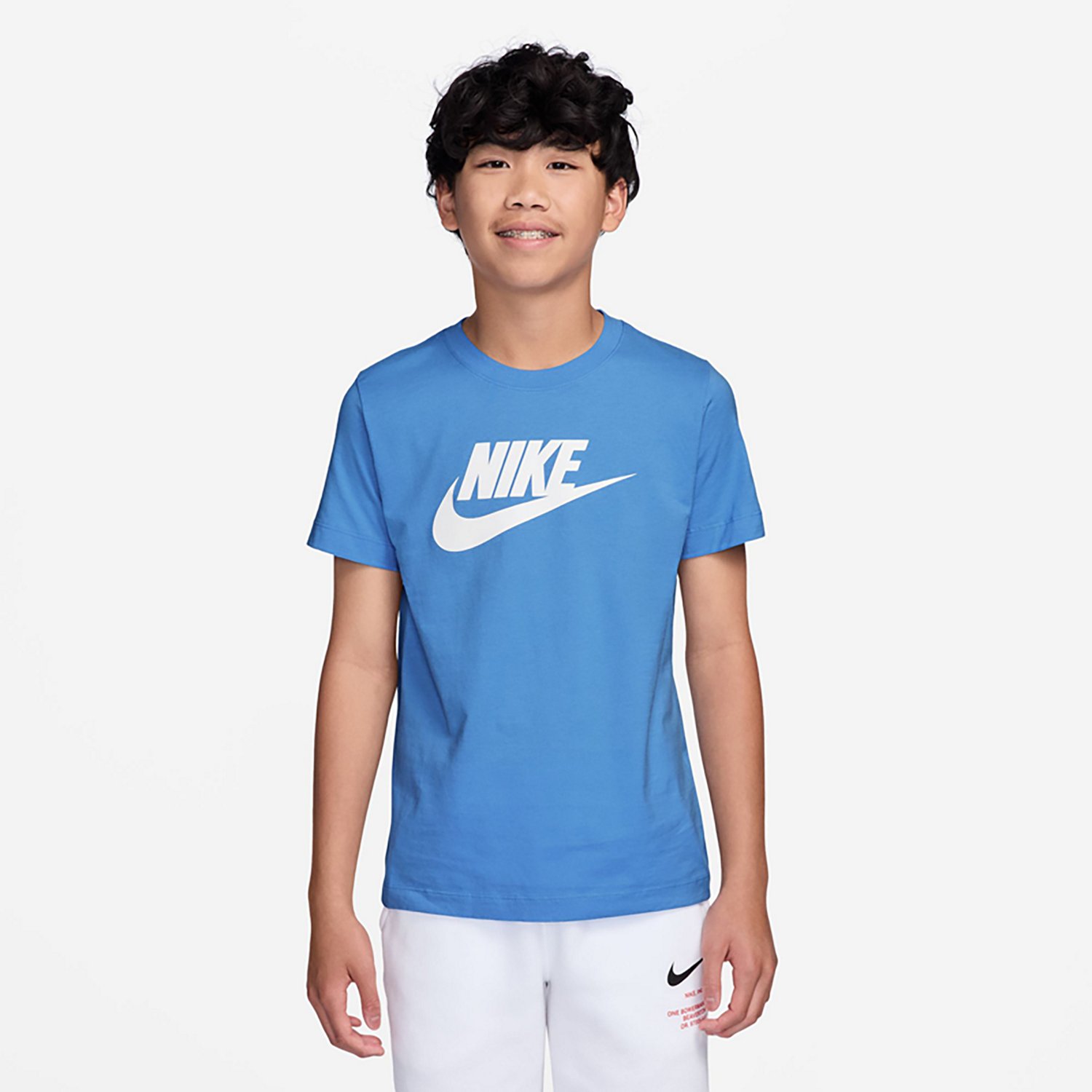 Nike Boys' Sportswear Futura Icon T-shirt