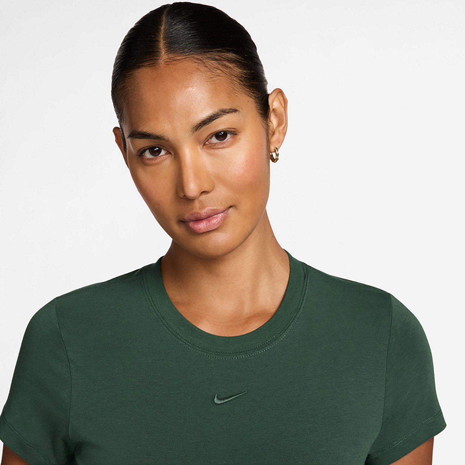 Nike Women's Sportswear Chill Knit Cropped T-shirt
