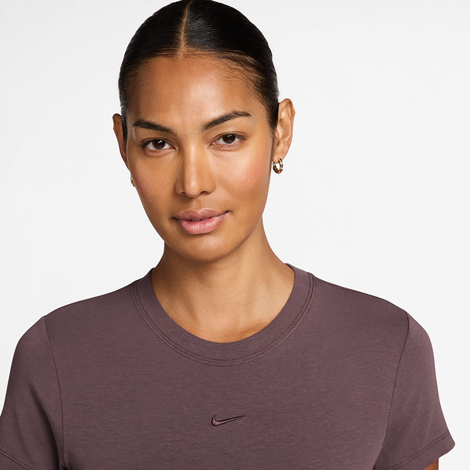 Nike Women's Sportswear Chill Knit Cropped T-shirt - view number 3