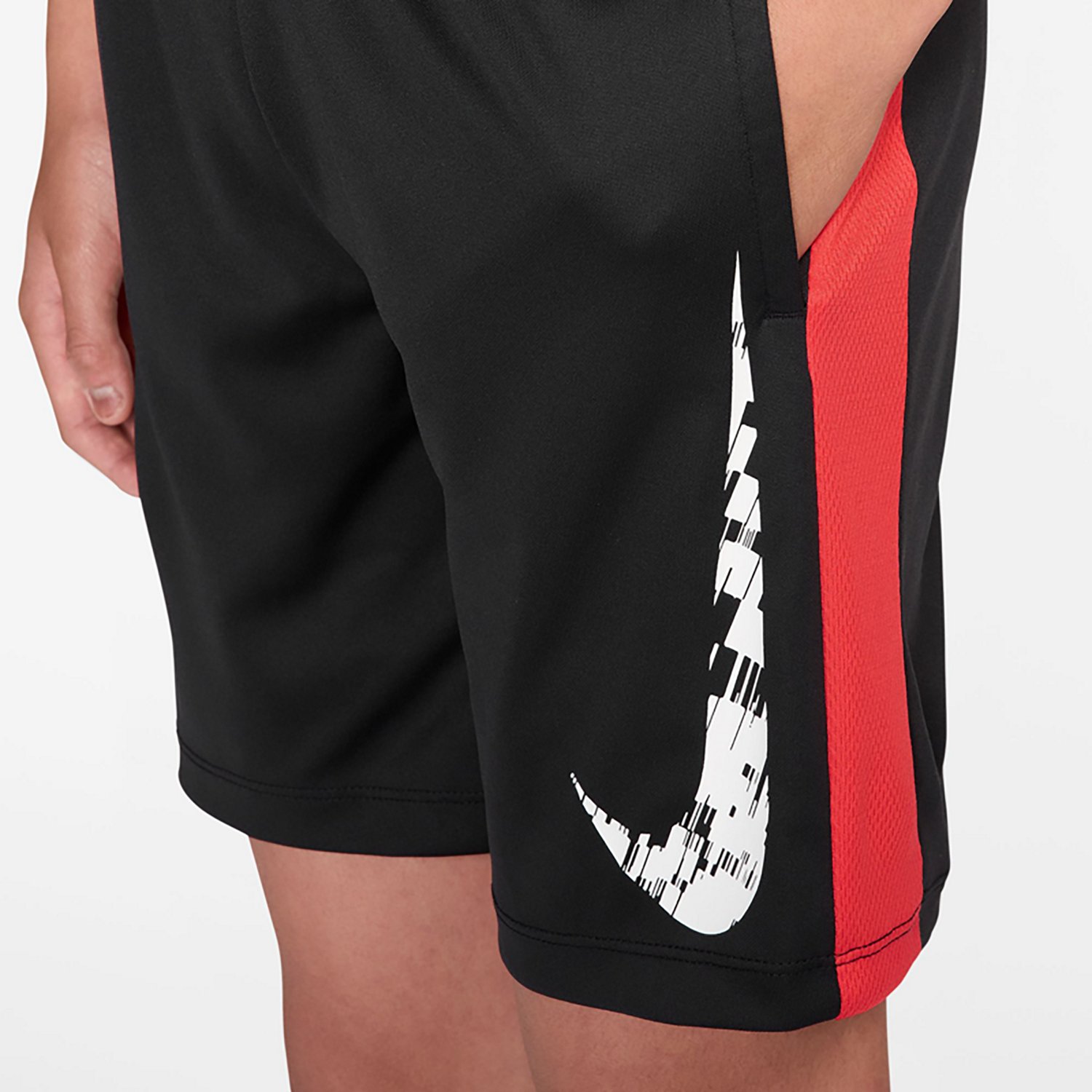 Nike Boys' Dri-FIT Trophy23 Shorts 5 in. - view number 4