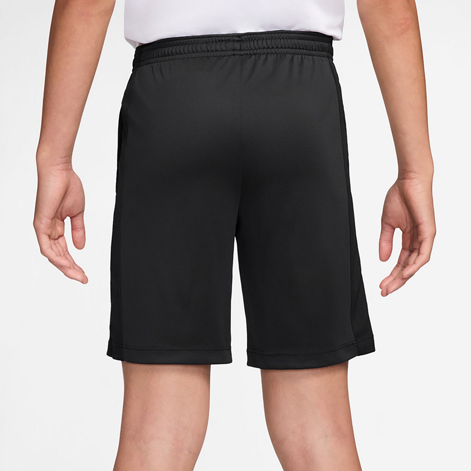 Nike Boys' Dri-FIT Trophy23 Shorts 5 in. - view number 2