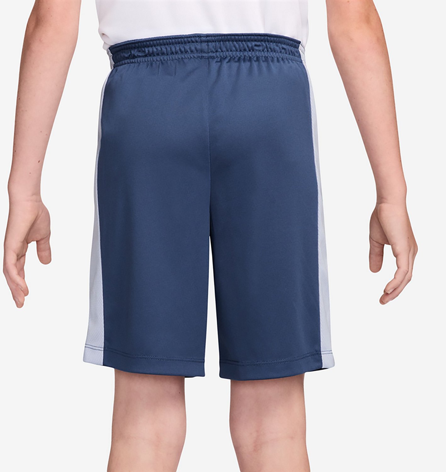 Nike Boys' Dri-FIT Trophy23 Shorts 5 in. - view number 2
