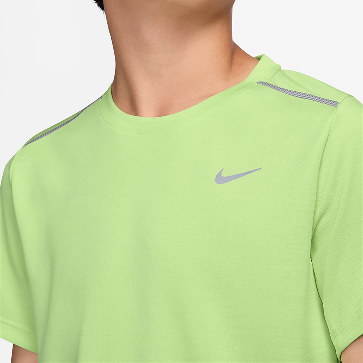Nike Boys' Dri-FIT Miler Short Sleeve T-shirt - view number 3
