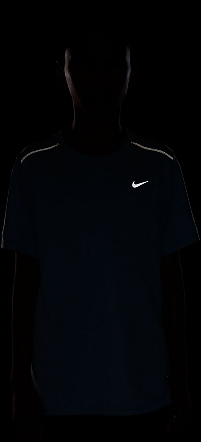 Nike Boys' Dri-FIT Miler Short Sleeve T-shirt - view number 4