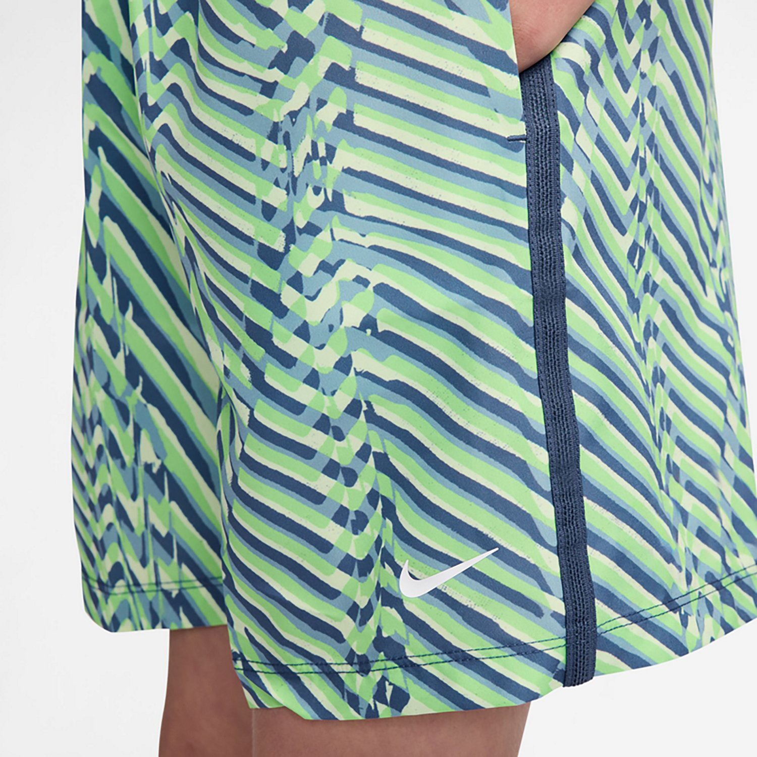 Nike Boys' Dri-FIT Bold Multi Woven Shorts 7 in. - view number 4