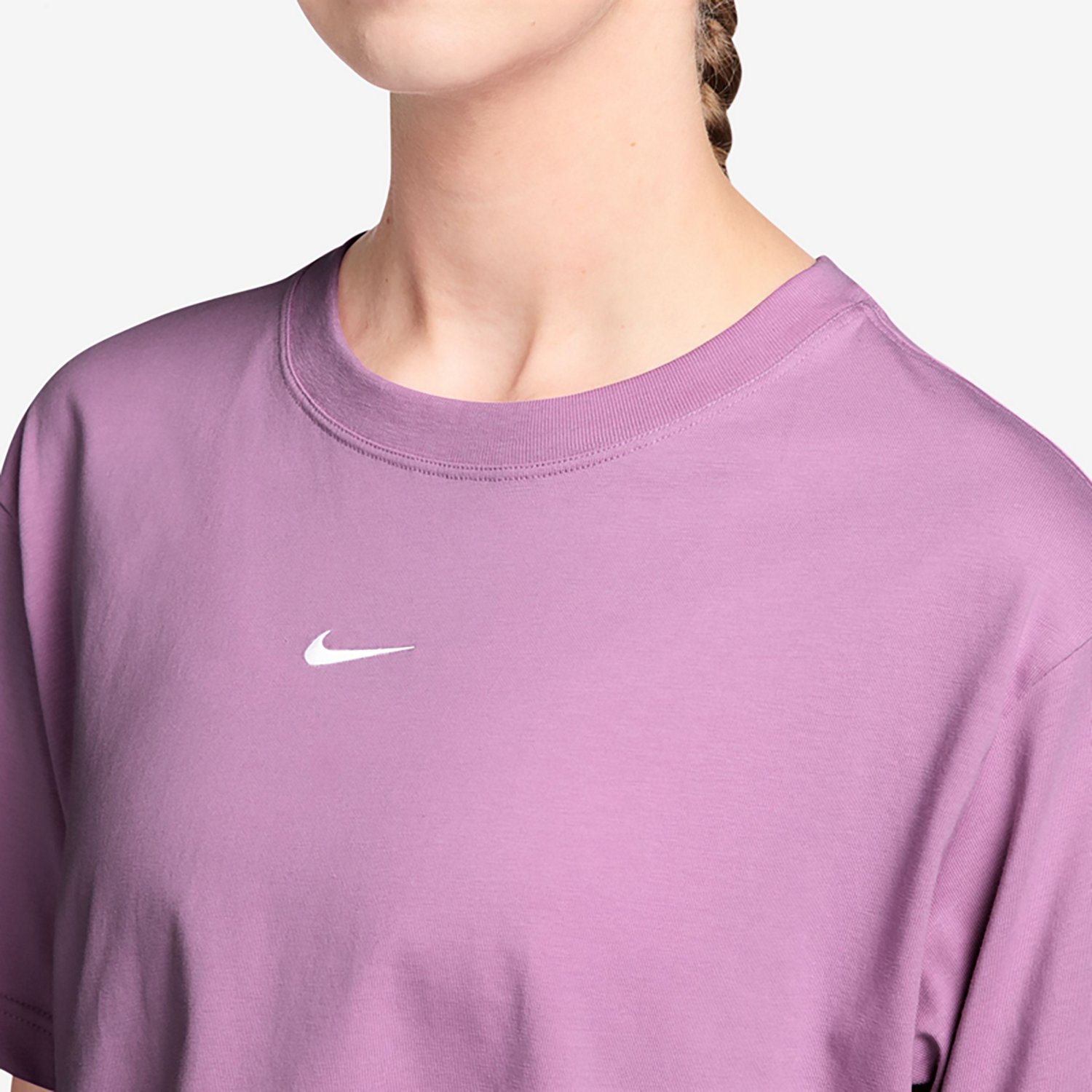 Nike Women's Nike Sportswear Classic Crop Short Sleeve T-shirt - view number 3