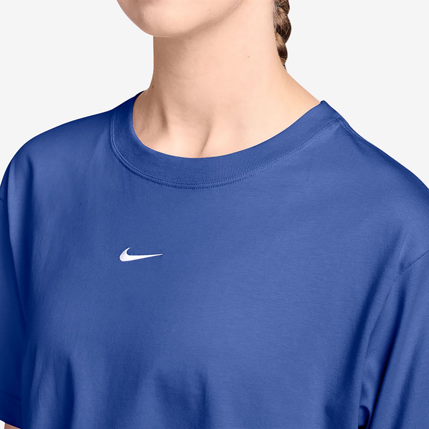 Nike Women's Nike Sportswear Classic Crop Short Sleeve T-shirt - view number 3