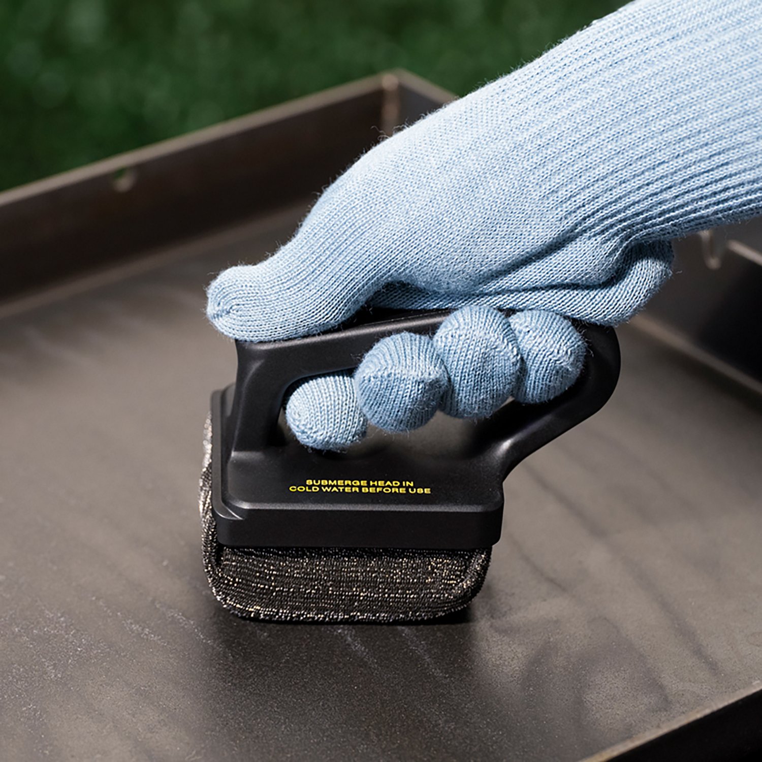 Mr. Bar-B-Q Bristle Free XL Griddle Steam Clean Brush Powered By Scrub Daddy - view number 6